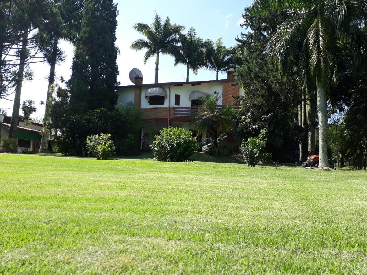 Casa Vista Lago Vitoria Regia Holambra Eksteriør billede
