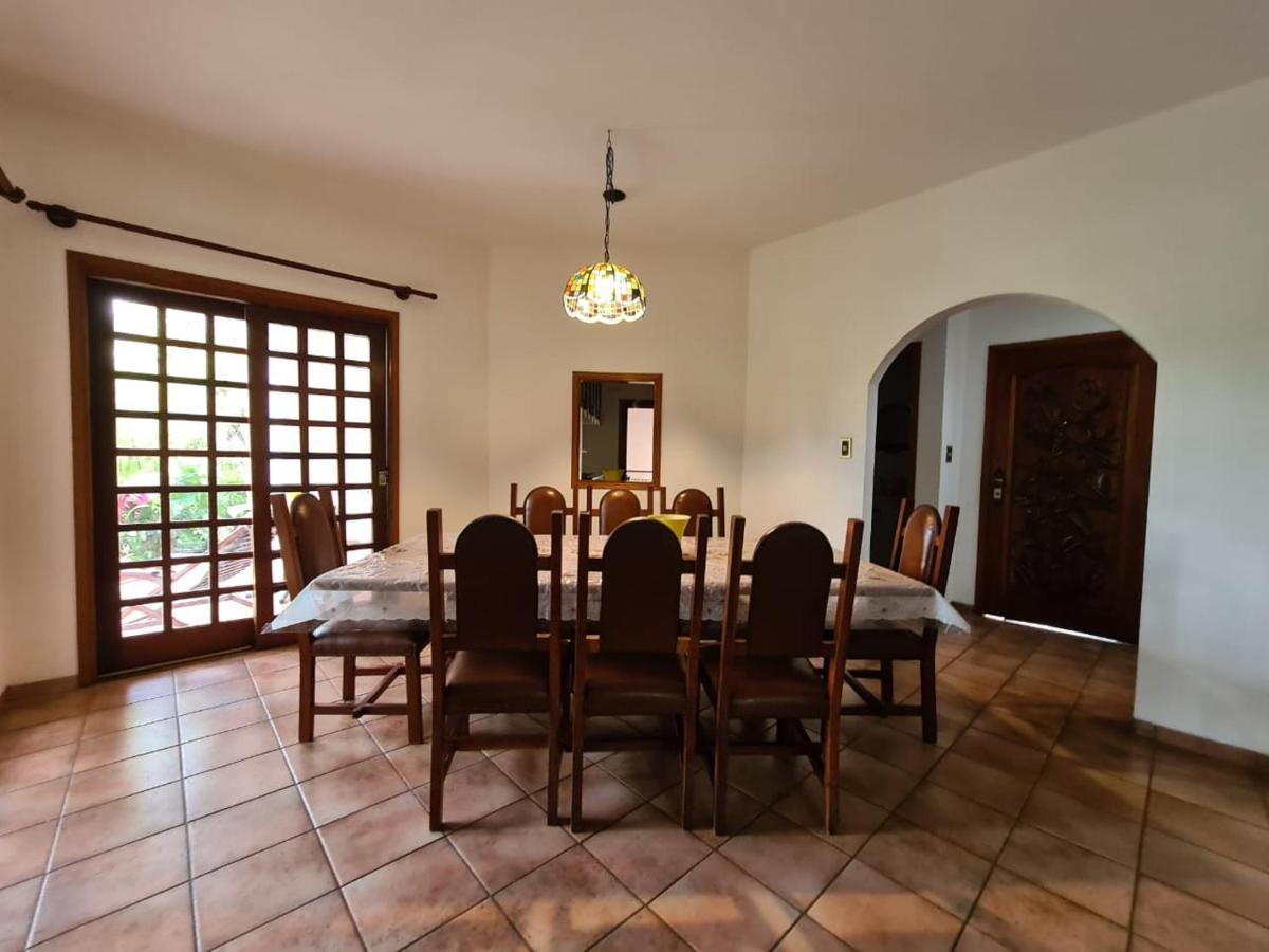 Casa Vista Lago Vitoria Regia Holambra Eksteriør billede
